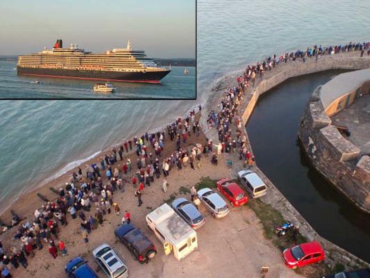 Looking down on crowds watching the Queen Elizabeth's maiden voyage