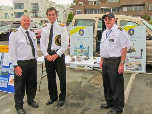 Hamble Sea Safety day  Ian Davis and Peter Taylor meet Harbour Master Jason Scott