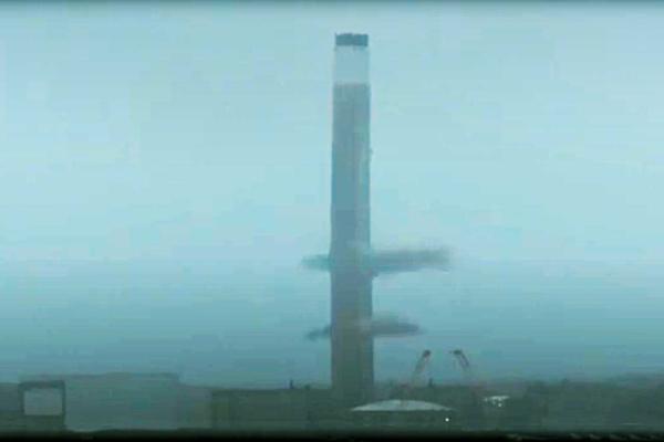 Demolition of Fawley Power Station chimney