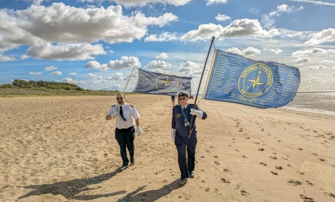 30th Anniversary Flag Relay - Flags bearers